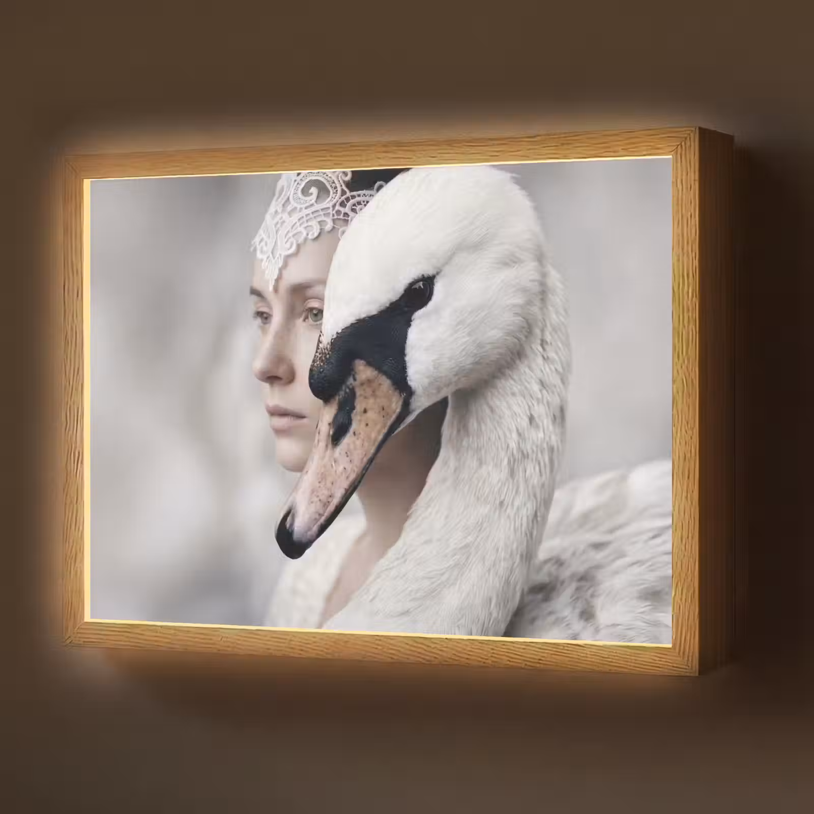 Lightbox - Wandlamp - Vrouw - Zwaan - Wit — 1