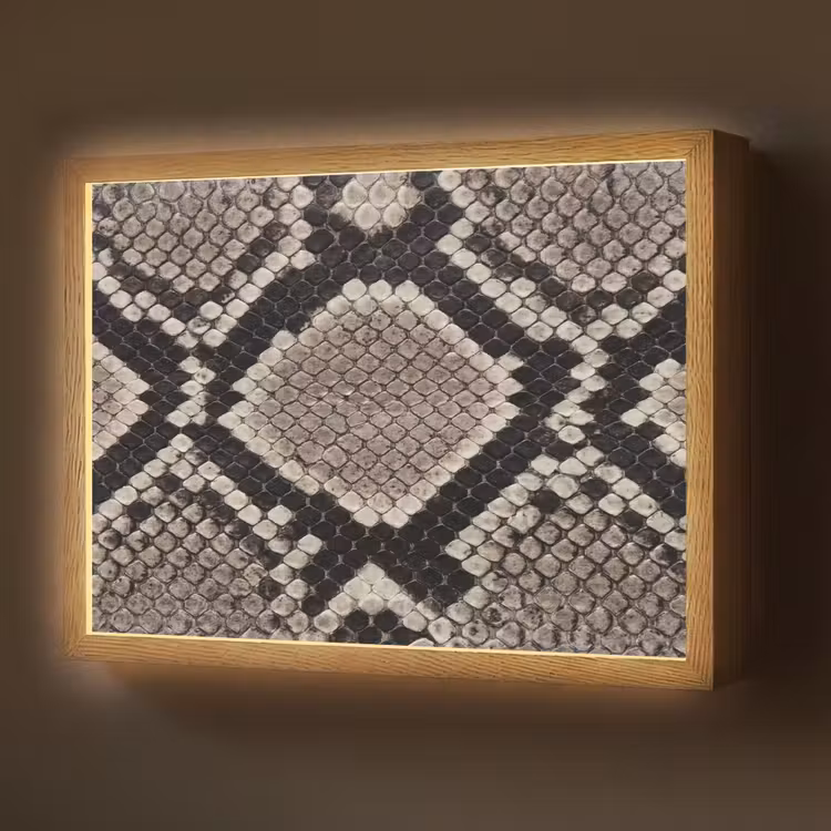 Lightbox - Wandlamp - Slangenleer - Patroon - Beige — 1