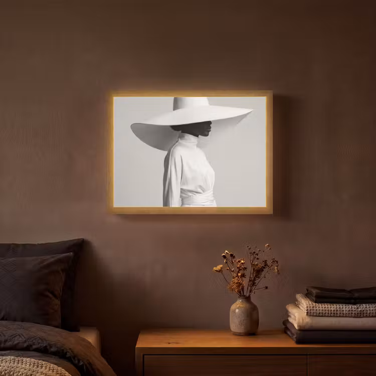 Lightbox - Wandlamp - Vrouw - Profiel - Hoed - Zwart - Wit - Minimalistisch — 3