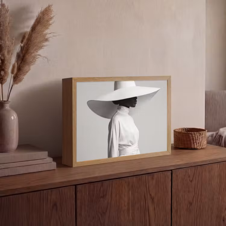 Lightbox - Wandlamp - Vrouw - Profiel - Hoed - Zwart - Wit - Minimalistisch — 4