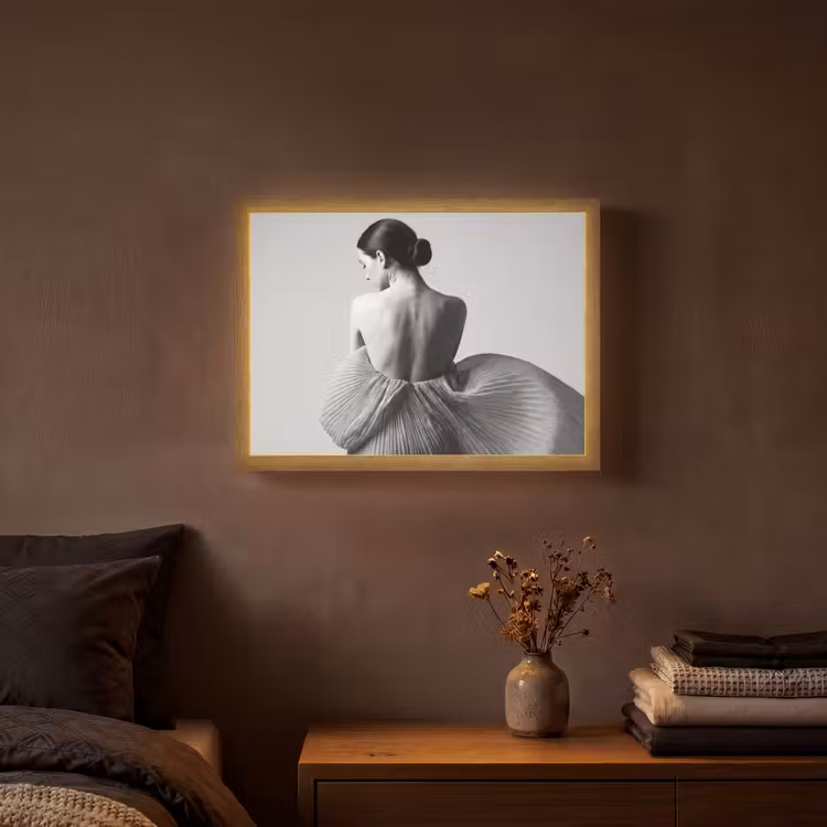 Lightbox - Wandlamp - Vrouw - Rug - Textuur - Zwart - Wit - Elegant — 3