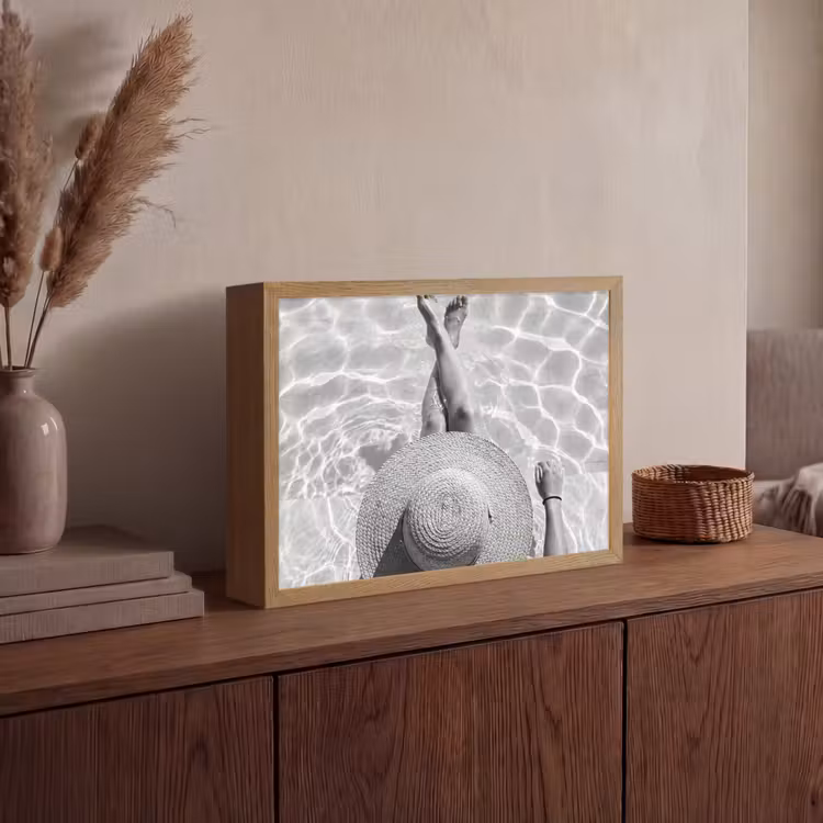 Lightbox - Wandlamp - Zwembad - Hoed - Water - Zwart - Wit - Zomers — 4