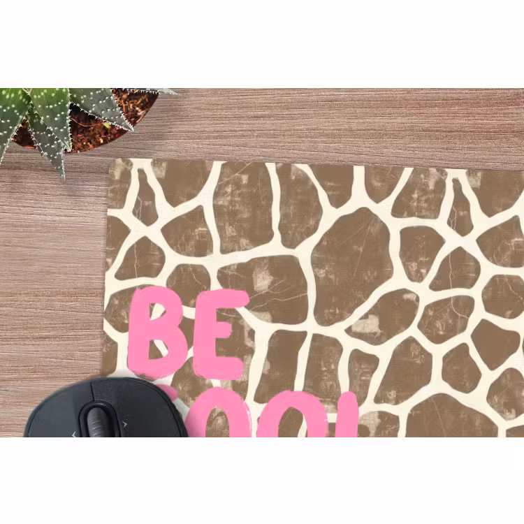 Muismat - Tekst - Be cool or leave - Roze - Giraffenprint — 4