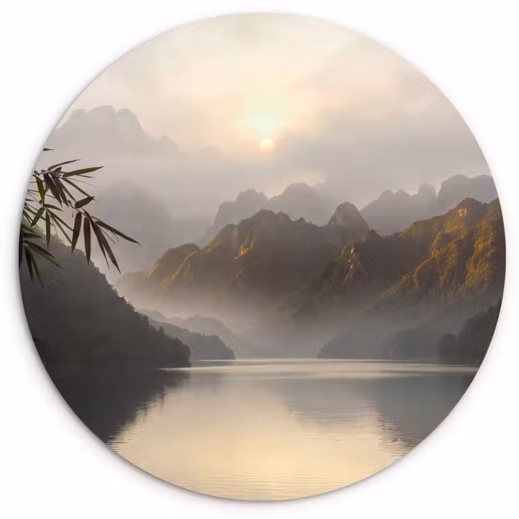 Muurcirkel - Bergen - Water - Mist - Natuur - Landschap — 1