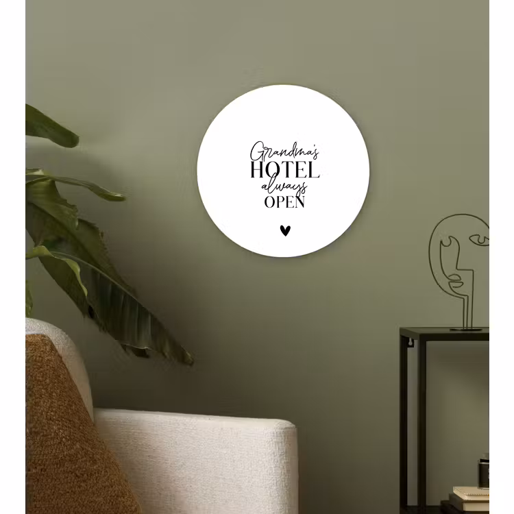 Muurcirkel - Quotes - Spreuken - Oma - Grandma's hotel always open — 3