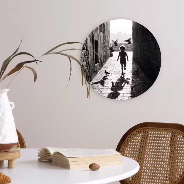 Muurcirkel - Kind - Vogel - Straat - Zwart-wit - Spelen — 4