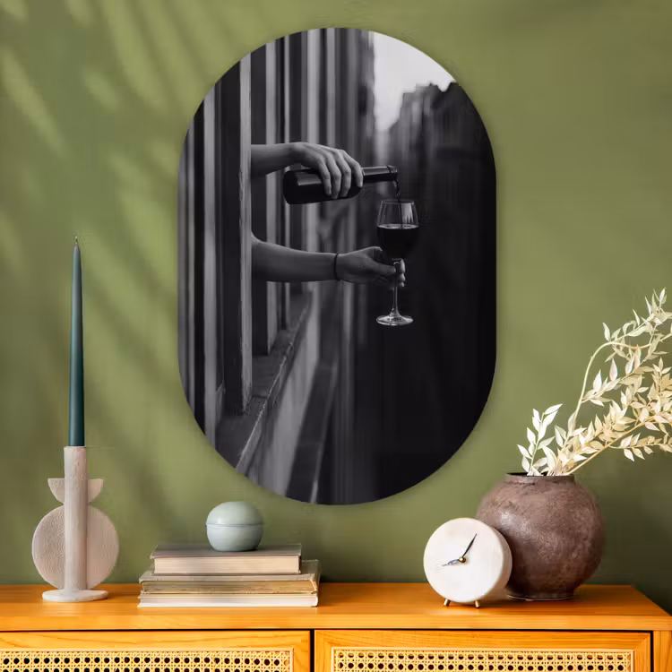 Muurovaal - Glas - Wijnfles - Glas - Handen - Raam — 2