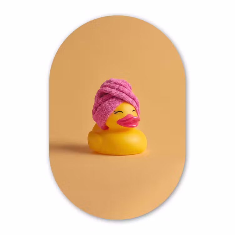 Muurovaal - Kunststof - Badeend - Handdoek - Kleurrijk — 3