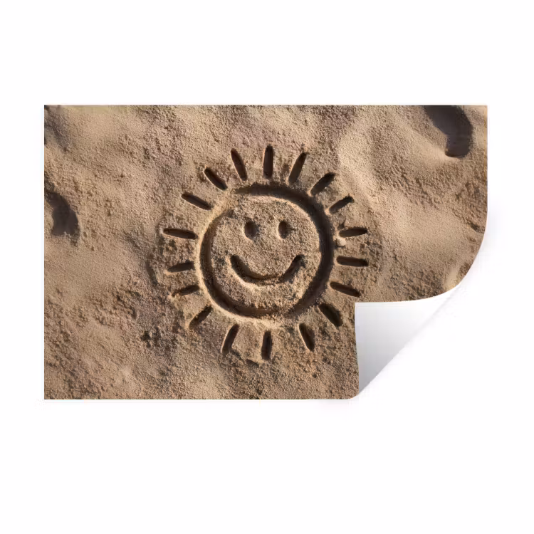 Muursticker - Gezichtje - Zon - Zand - Getekend — 1