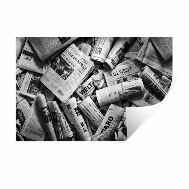 Muursticker - Krant - Stapel - Nieuws - Zwart-wit — 1
