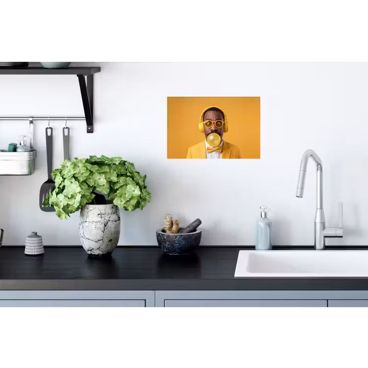 Muursticker - Man - Bubblegum - Portret - Geel - Modern — 2