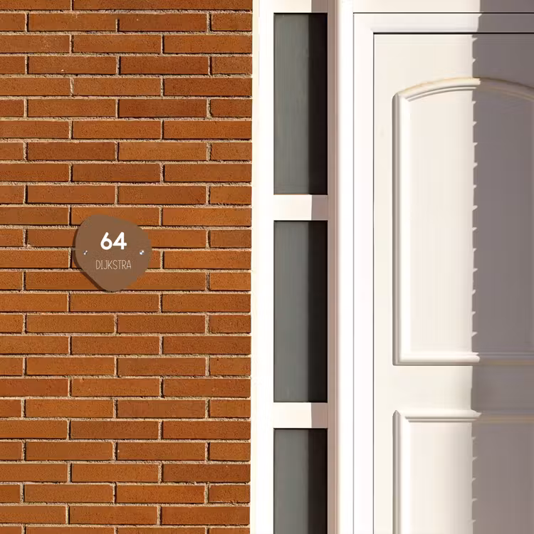 Naambordje voordeur - Huisjesvorm - Bruin- Modern — 3