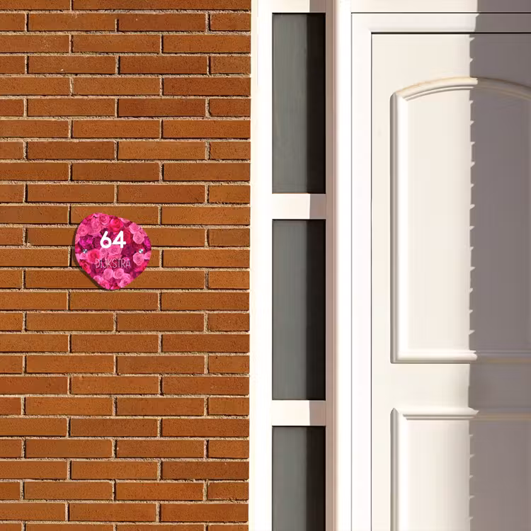 Naambordje voordeur - Huisjesvorm - Roze rozen - Modern — 3