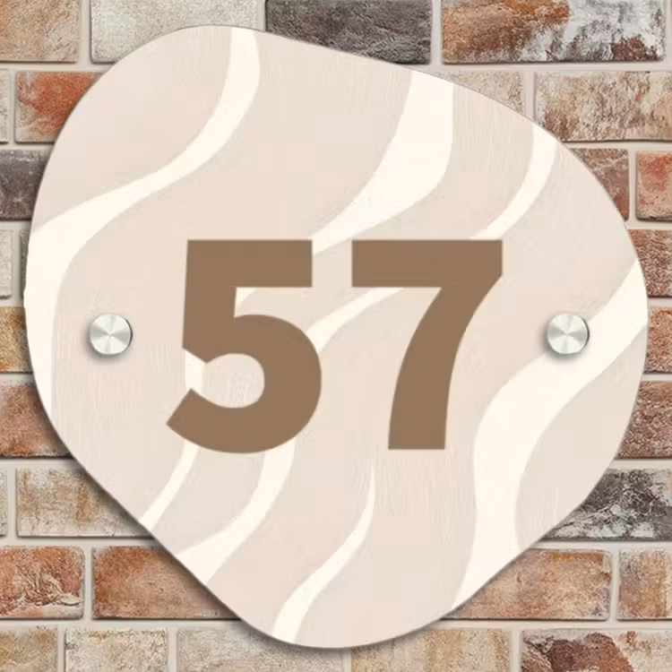 Naambordje voordeur - Huisjesvorm - Beige golven - Traditioneel — 4