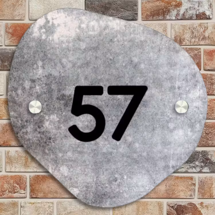 Naambordje voordeur - Huisjesvorm - Beton - Traditioneel — 4