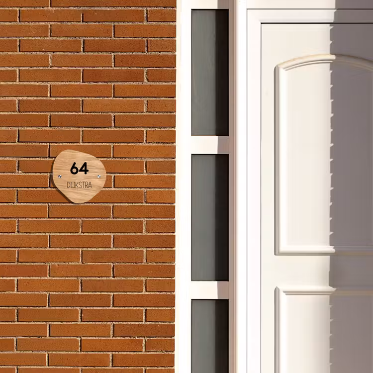 Naambordje voordeur - Huisjesvorm - Licht hout - Modern — 3