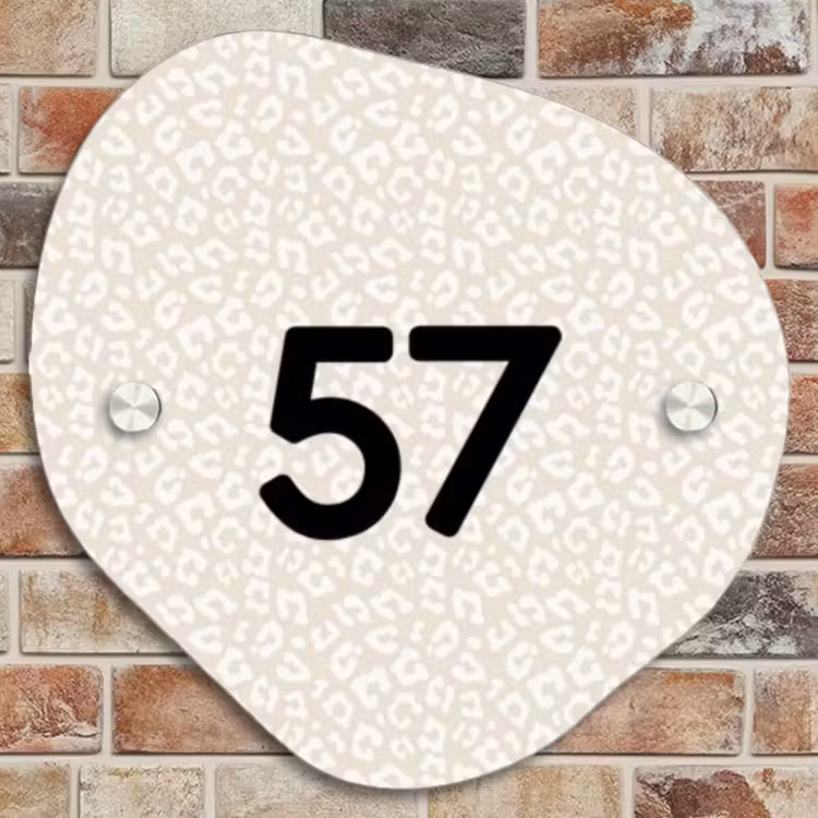 Naambordje voordeur - Huisjesvorm - Beige panterprint - Traditioneel — 4