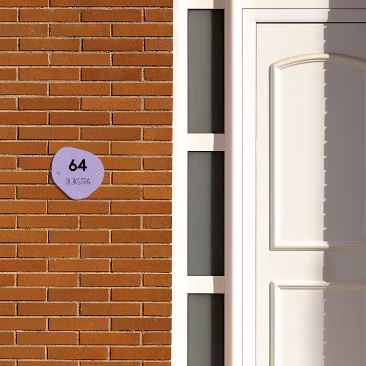 Naambordje voordeur - Huisjesvorm - Paars met stippen - Modern — 3