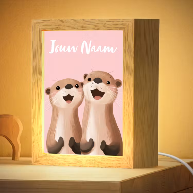 Nachtlampje met naam - Otters - Glimlach - Bruin — 4
