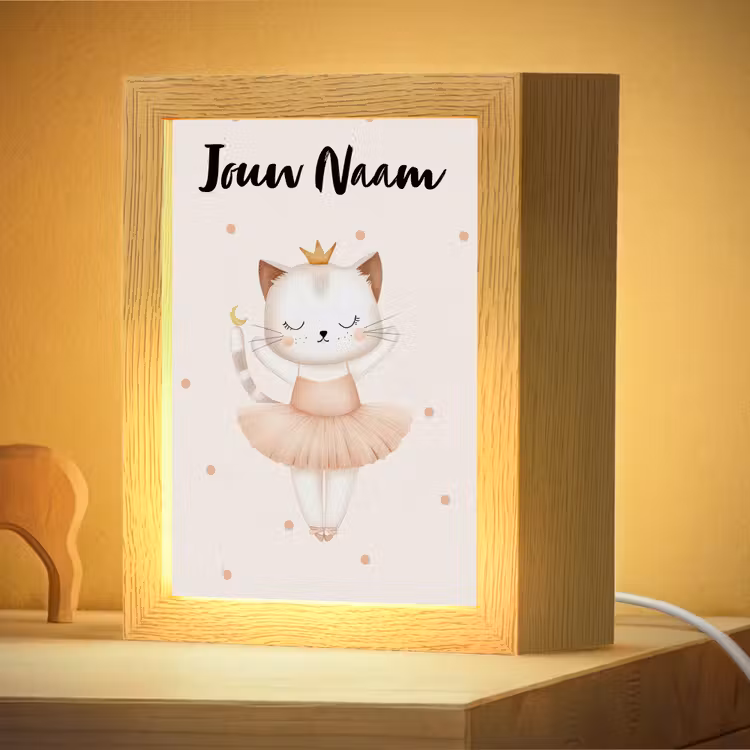 Nachtlampje met naam - Kat - Tutu - Kroontje - Stippen — 4