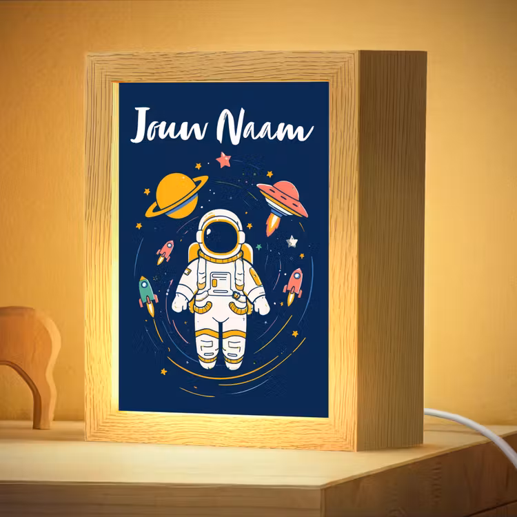 Nachtlampje met naam - Astronaut - Planeten - Raket — 4