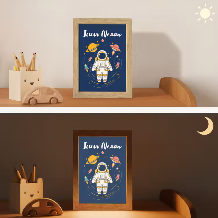 Nachtlampje met naam - Astronaut - Planeten - Raket — 7