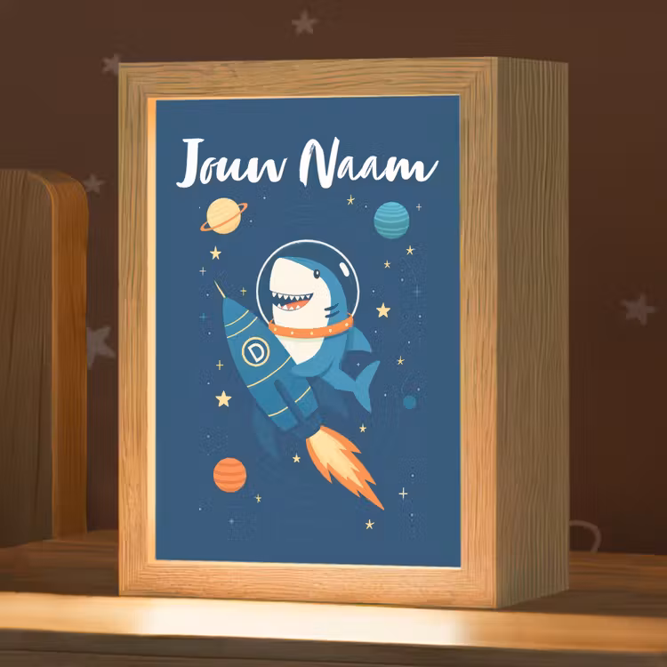 Nachtlampje met naam - Raket - Haai - Ruimte — 1