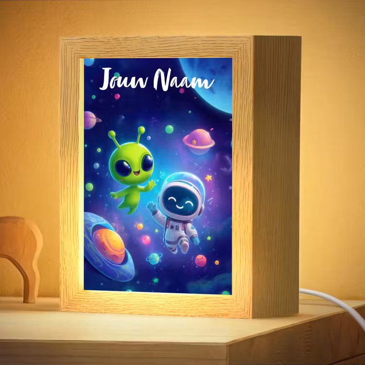 Nachtlampje met naam - Alien - Astronaut - Ruimte - Planeten — 4