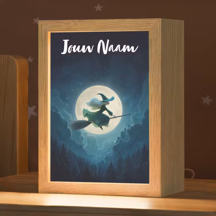 Nachtlampje met naam - Heks - Maan - Bos - Magisch — 1