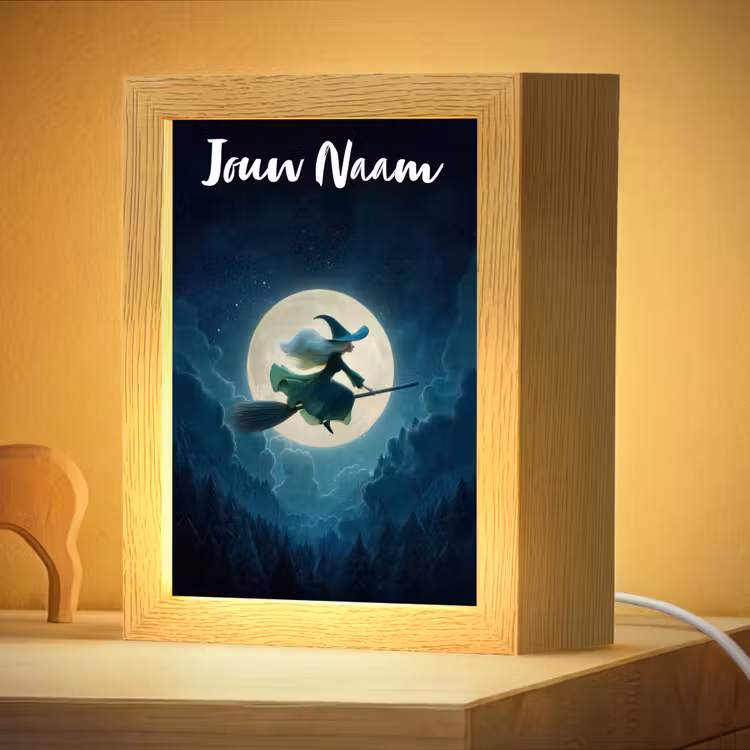 Nachtlampje met naam - Heks - Maan - Bos - Magisch — 4
