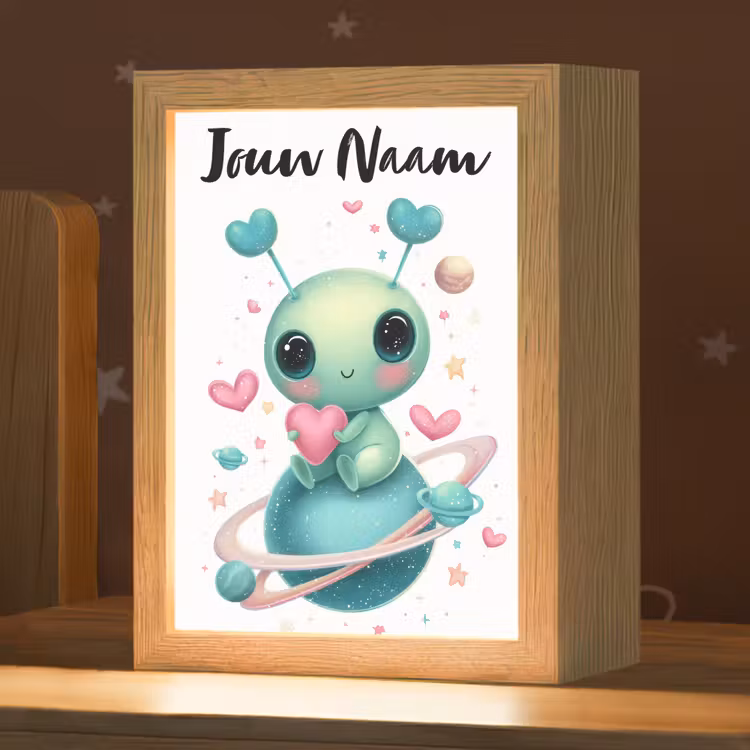 Nachtlampje met naam - Ruimte - Wezen - Hartjes - Planeet — 1