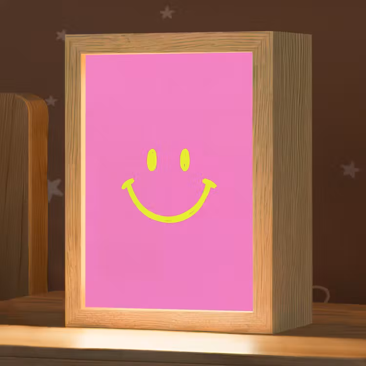 Nachtlampje - Smiley - Vrolijk - Roze — 1