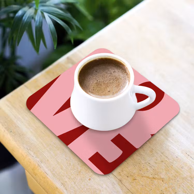 Onderzetter - Love - Rood - Blokletters — 2