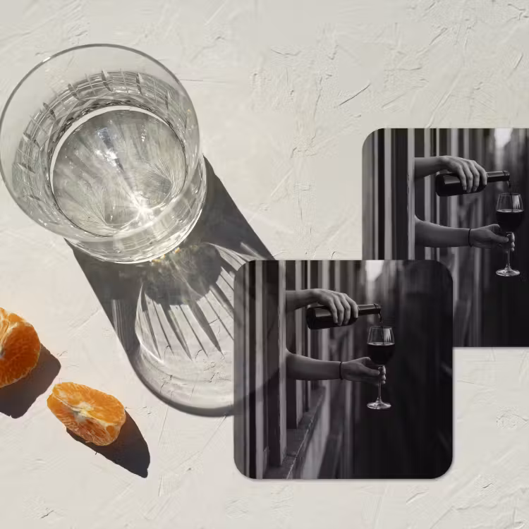 Onderzetter - Wijnfles - Glas - Handen - Raam — 3