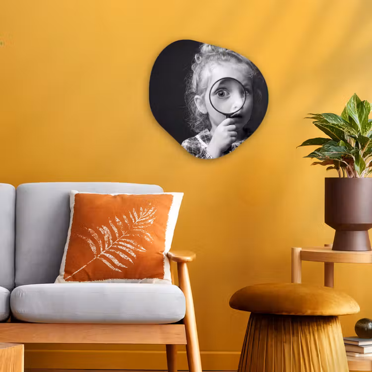 Organisch schilderij - Forex - Kind - Vergrootglas - Portret - Zwart-wit — 3