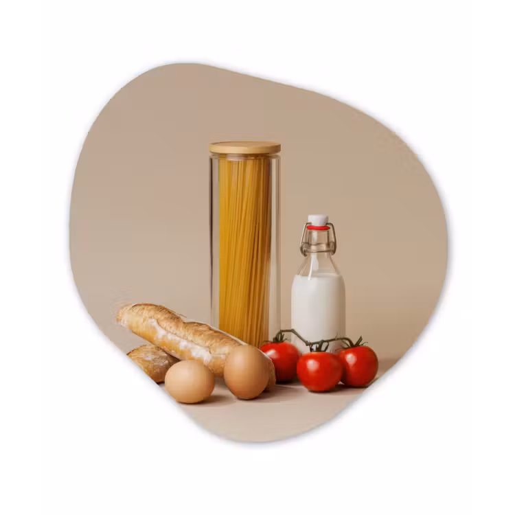Organisch schilderij - Forex - Spaghetti - Melk - Tomaten - Eieren - Brood — 1