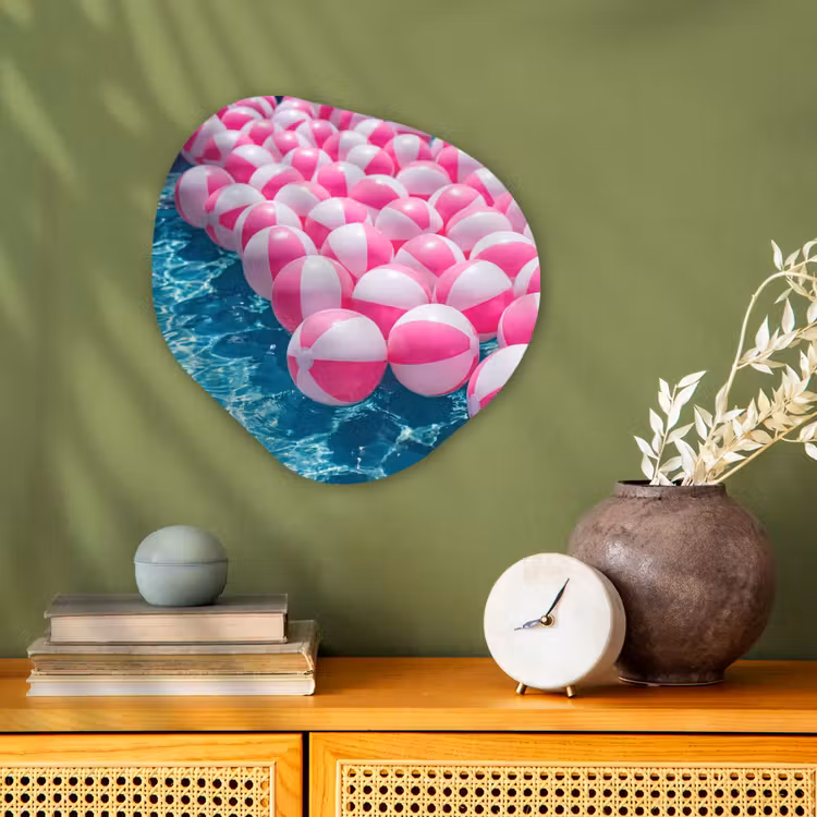 Organisch schilderij - Forex - Strandballen - Roze - Water — 2