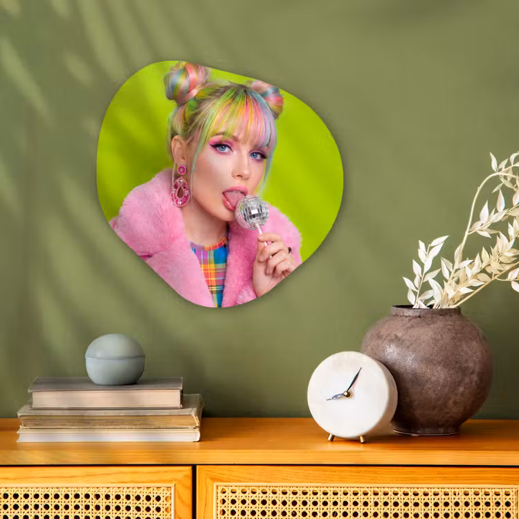 Organisch schilderij - Forex - Vrouw - Kleurrijk haar - Pop art - Modern - Levendig — 2