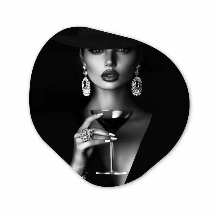 Organische vorm aluminium - Vrouw - Cocktail - Chic — 1
