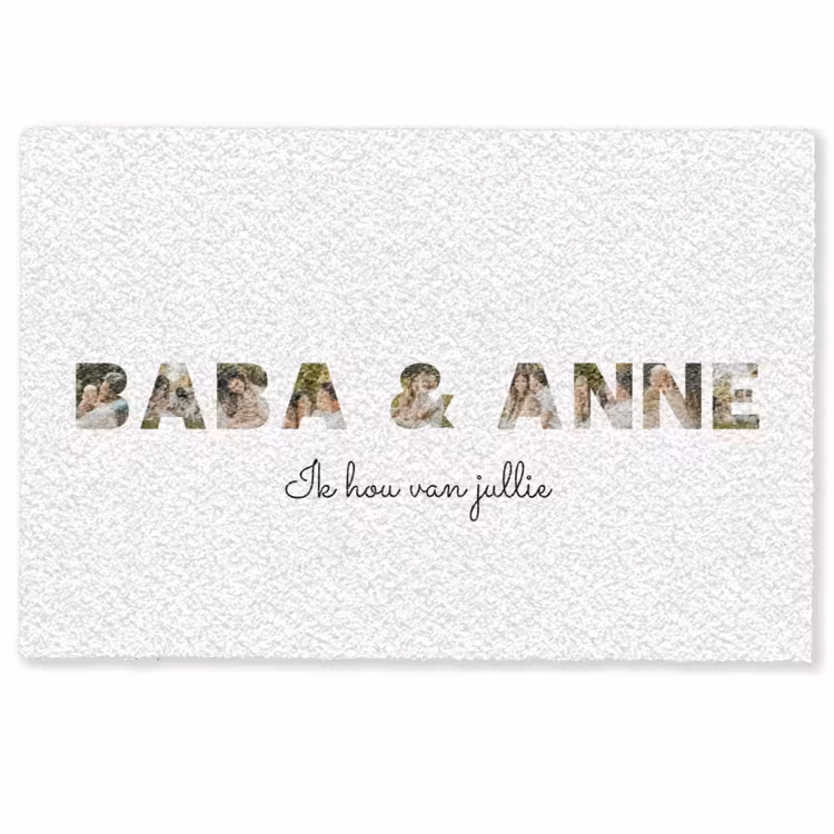 Personaliseerbare deurmat - Baba & Anne - Lettercollage — 1
