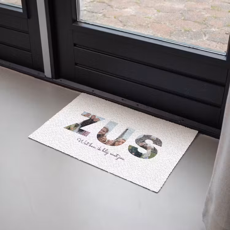 Personaliseerbare deurmat - Zus - Lettercollage — 2
