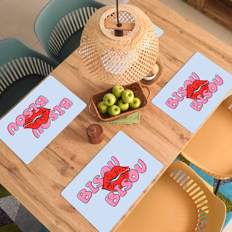 Placemat - 6 stuks - Bisou - Blauw - Roze - Lippen — 6