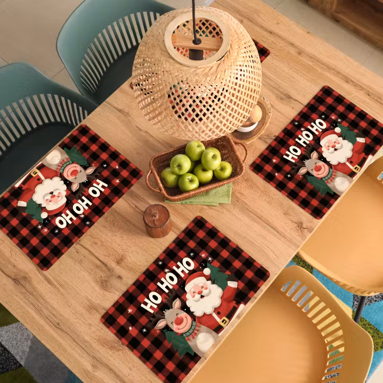 Placemat - 6 stuks - Kerstman - Rendier - Tekst - Rood - Zwart — 6