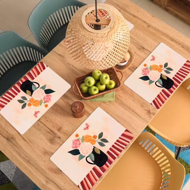 Placemat - 6 stuks - Vaas - Bloemen - Vlinder - Rood — 6