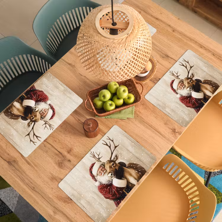 Placemat - 6 stuks - Kerstman - Rendier - Sneeuw - Kleurrijk — 6
