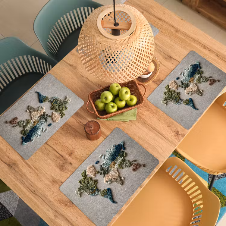 Placemat - 6 stuks - Wereldkaart - Geborduurd - Aardetinten — 6