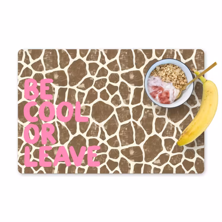 Placemat - 6 stuks - Tekst - Be cool or leave - Roze - Giraffenprint — 1