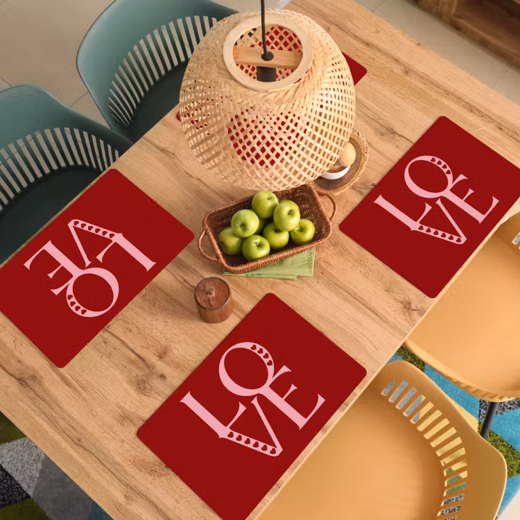 Placemat - 6 stuks - Love - Rood - Hatjes — 6