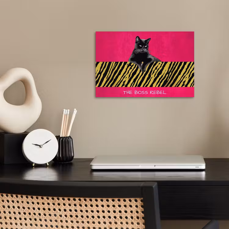 Poster - Kat - Baas - Roze - Tijgerprint — 2