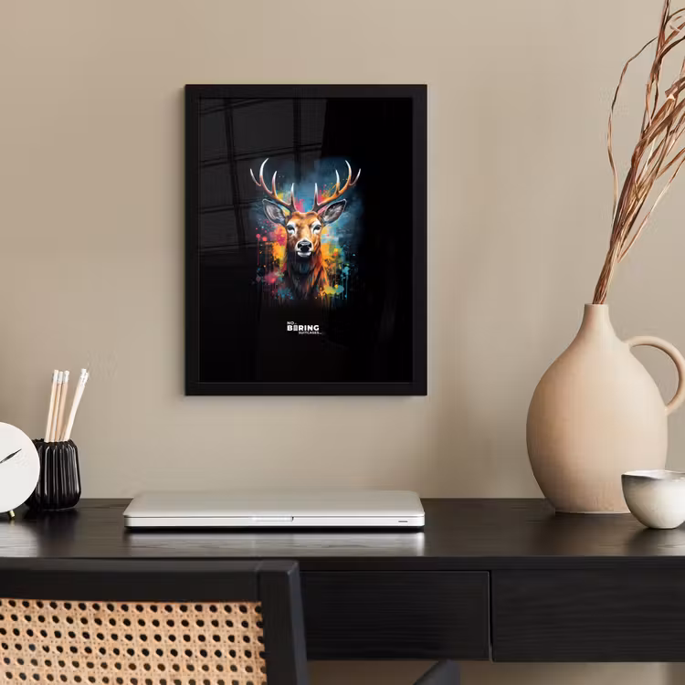 Poster met lijst - Hert met gewei tussen graffiti spray — 3